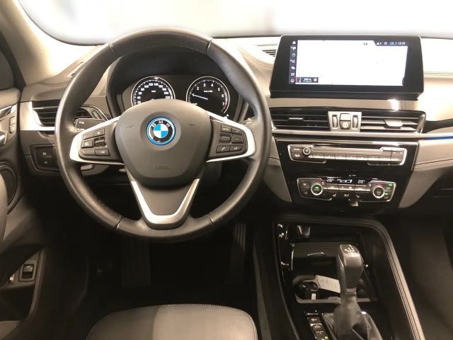 BMW X1 xDrive25e