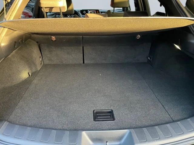 Lexus UX 250h Style Edition