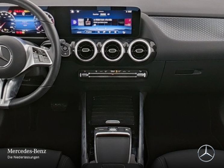 Mercedes-Benz GLA 180 Progressive
