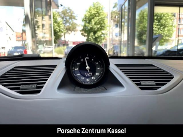 Porsche 992 Cabrio Carrera GTS Turbo