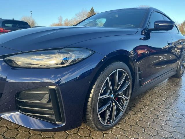 BMW 430 Coupé Gran Coupé M-Sport Sedan