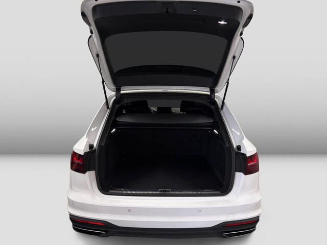 Audi A4 40 TFSI Avant S-Tronic