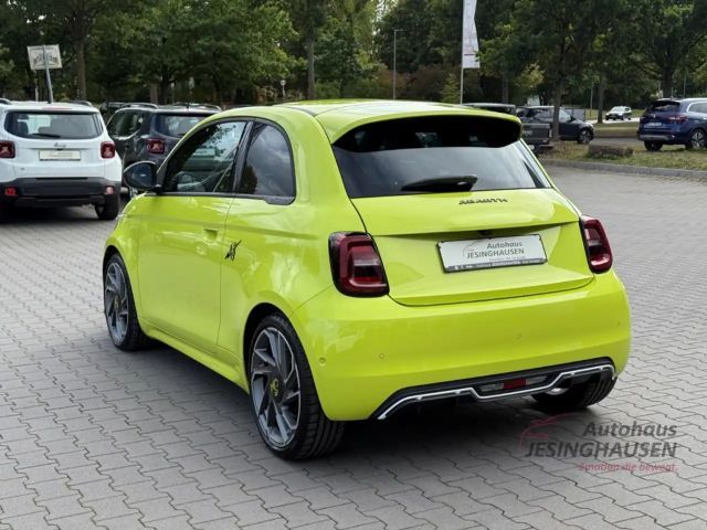 Abarth 500e Scorpionissima
