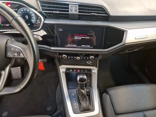 Audi Q3 35 TDI