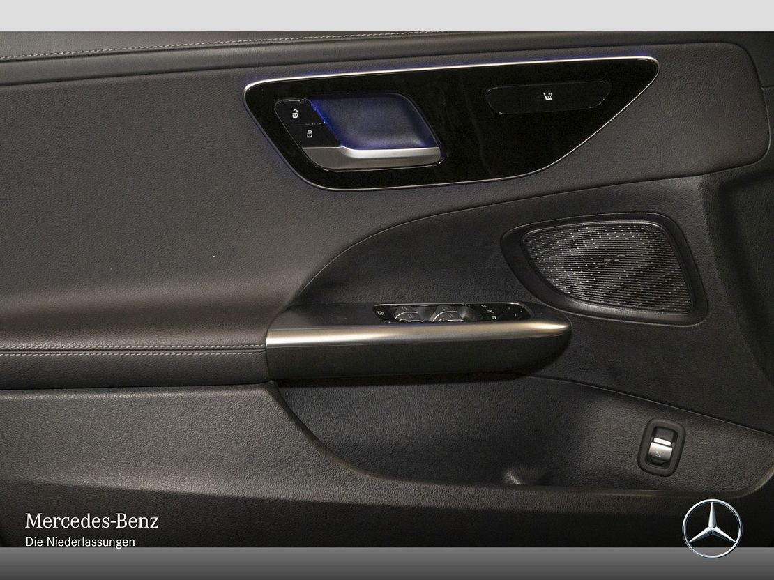 Mercedes-Benz C 220 C 220 d Sedan