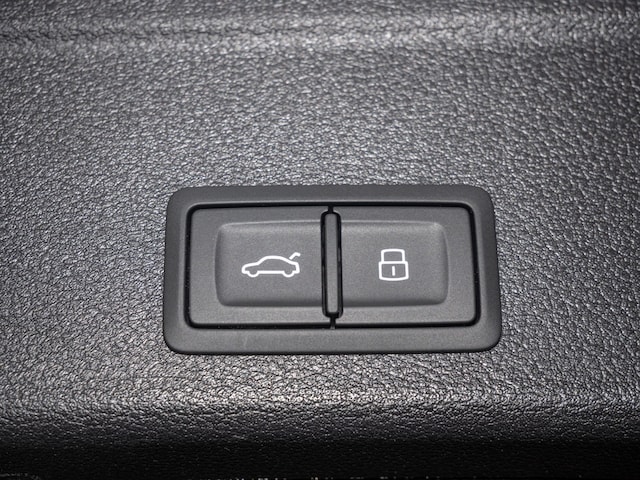 Audi A4 40 TFSI Avant Quattro S-Line S-Tronic