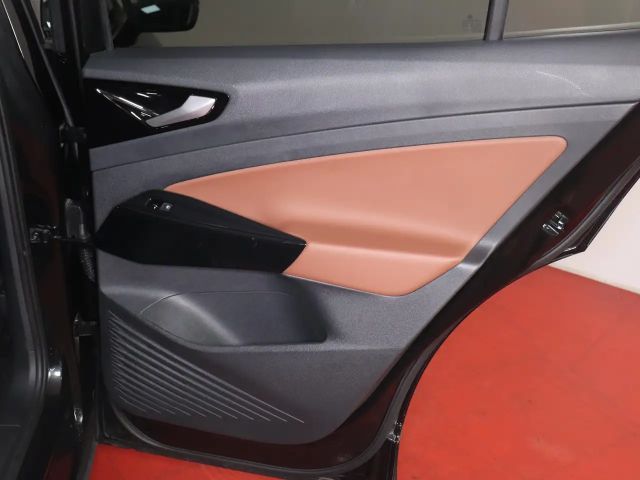 Volkswagen ID.5 77 KWh IQ.Drive Pro