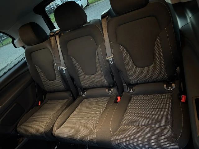 Mercedes-Benz V 250 V 250 d