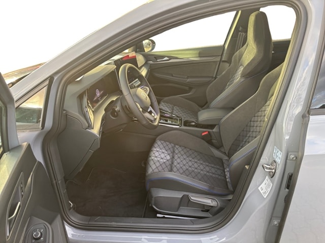 Volkswagen Golf 1.5 eTSI DSG Golf VIII