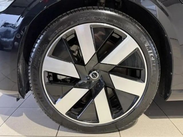 Volvo S60 AWD Dark Recharge Ultimate