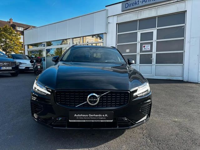 Volvo V60 AWD Dark Plus T8