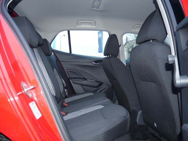 Skoda Fabia 1.0 MPI LED PDC-hinten SITZHZG SMARTLINK KLIMAANLAGE LANEASSIST