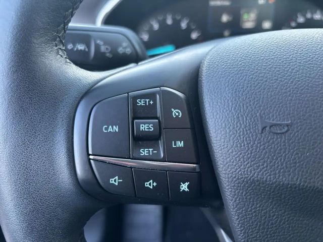 Ford Focus Cool & Connect EcoBoost