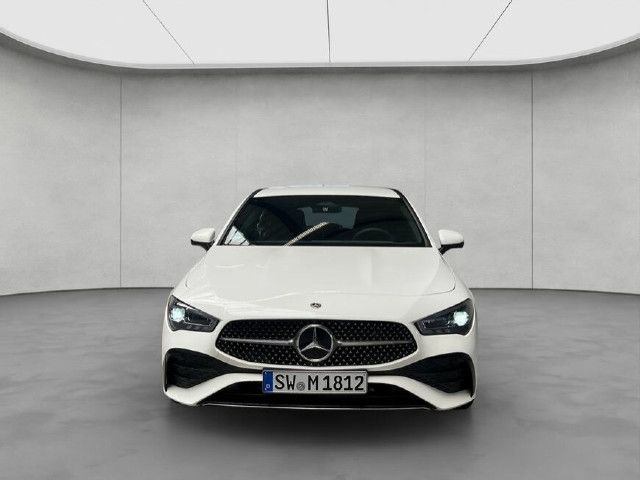 Mercedes-Benz CLA 180 Shooting Brake