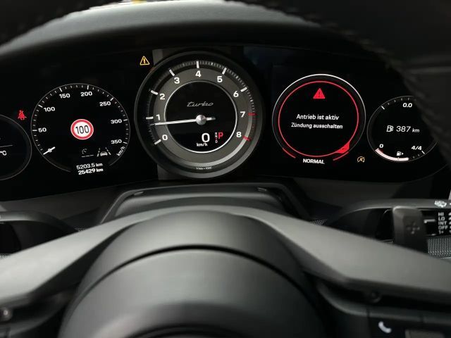 Porsche 992 Cabrio Turbo