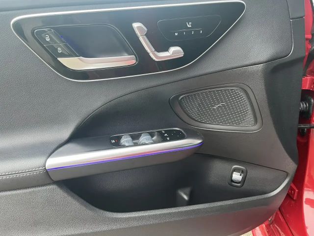 Mercedes-Benz C 300 AMG Line Sedan