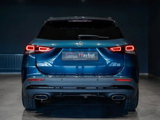 Mercedes-Benz GLA 200 AMG Line