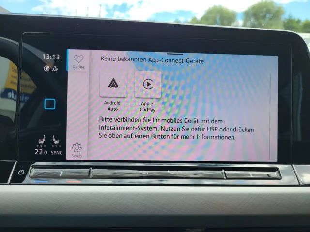 Volkswagen Golf Life