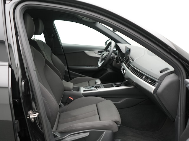 Audi A4 40 TFSI Avant S-Line S-Tronic