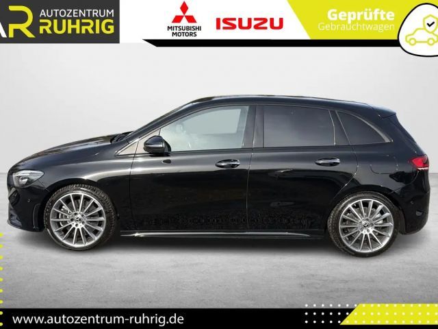 Mercedes-Benz B 200 AMG Line Sedan