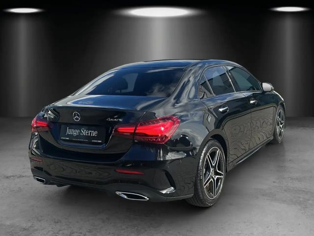 Mercedes-Benz A 250 4MATIC AMG Line