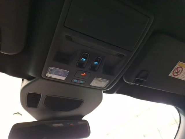 Ford Kuga Plug in Hybrid ST Line X