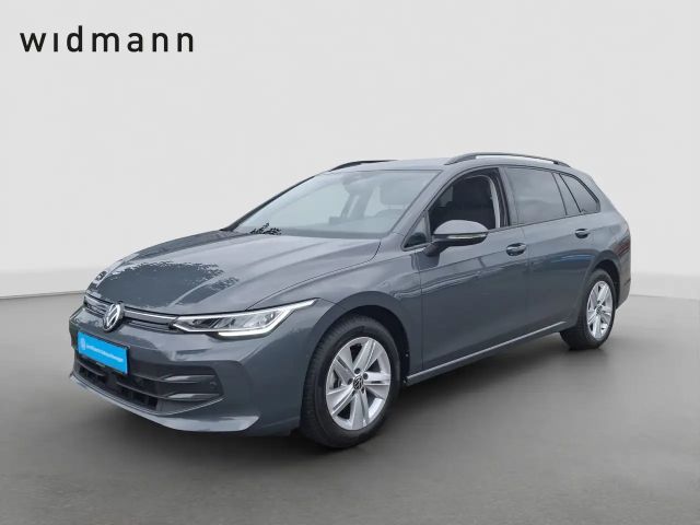 Volkswagen Golf 1.5 eTSI Life Variant