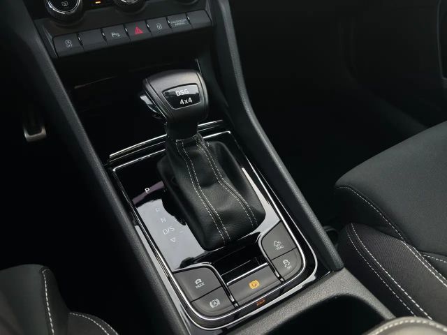 Skoda Karoq 2.0 TSI 4x4 Sportline
