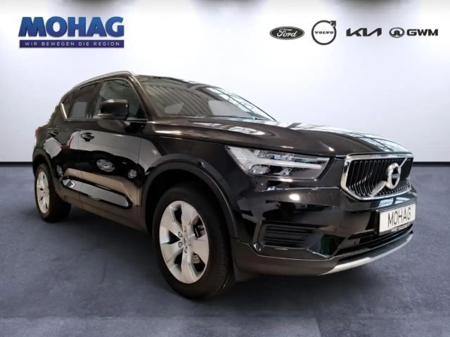 Volvo XC40 Momentum