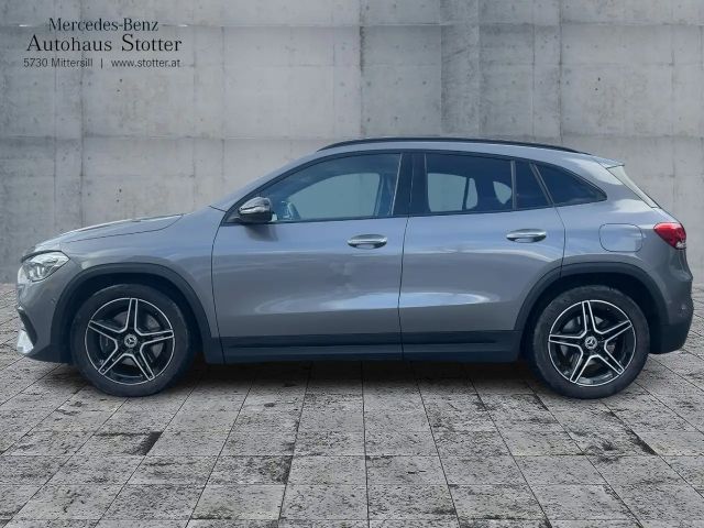 Mercedes-Benz GLA 250 4MATIC AMG Line