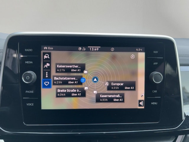 Volkswagen T-Roc 1.5 TSI DSG R-Line