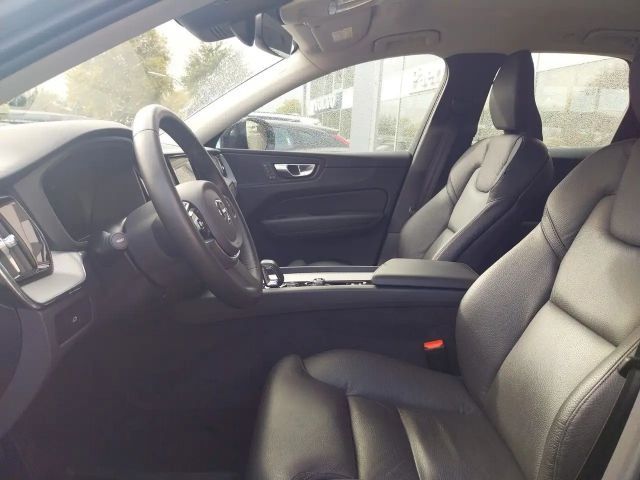 Volvo XC60 Dark Plus