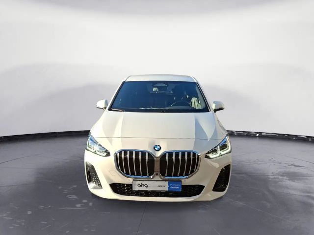 BMW 218 *M-Paket*LED*Navi*AHK*LED*DAB