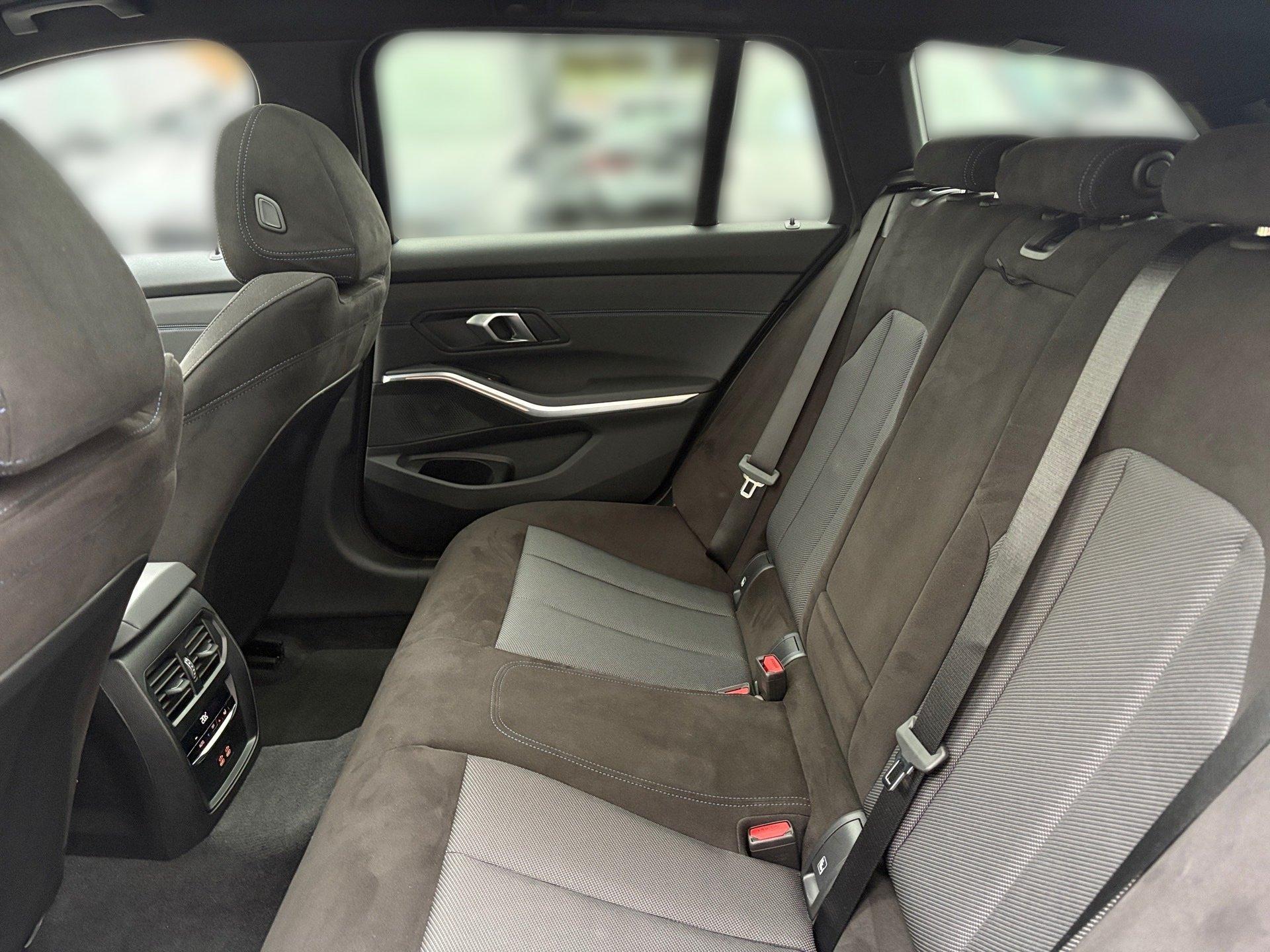 BMW 320 320d Touring xDrive