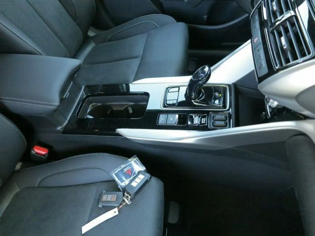 Mitsubishi Eclipse Cross Plus mit Intro-Paket, günstig fianzierbar!