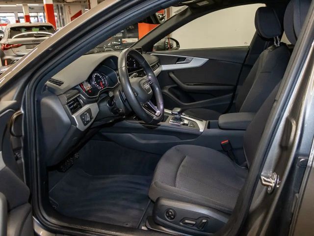 Audi A4 40 TFSI Quattro