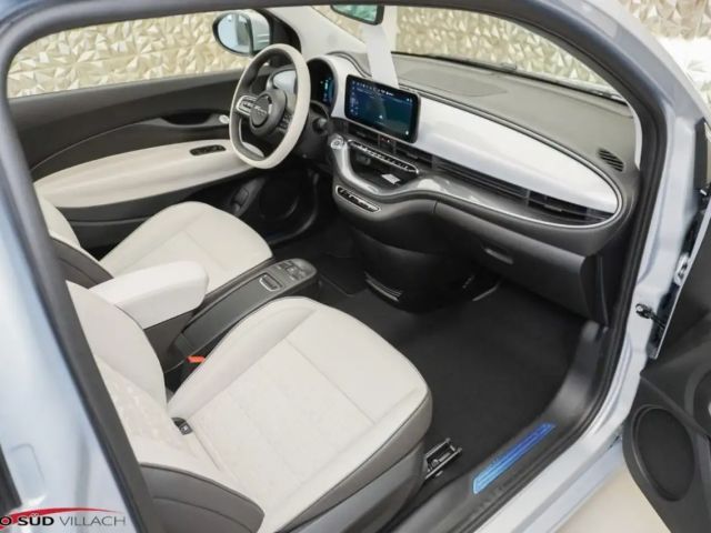 Fiat 500e 42 kWh La Prima
