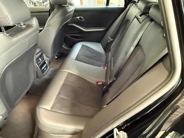 BMW 330 330i Touring