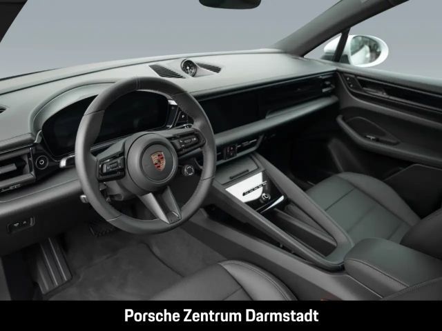 Porsche Macan 4