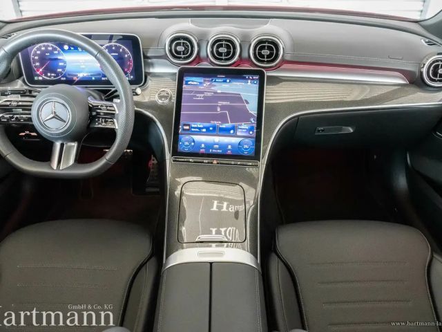 Mercedes-Benz C 200 AMG Line Sedan