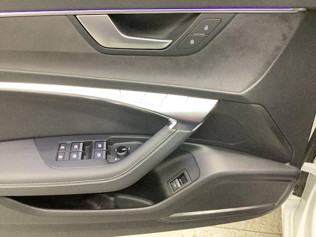 Audi S6 Avant Quattro