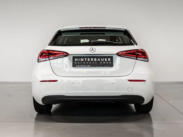 Mercedes-Benz A 180 A 180 d Style