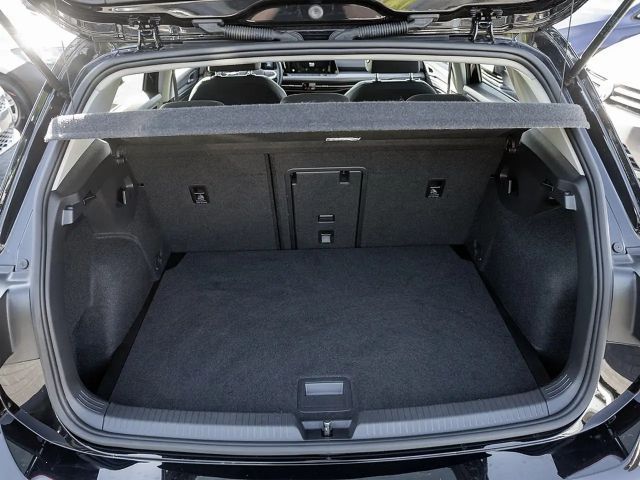 Volkswagen Golf 1.5 TSI Golf VIII