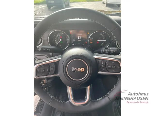 Jeep Wrangler 4xe Sahara