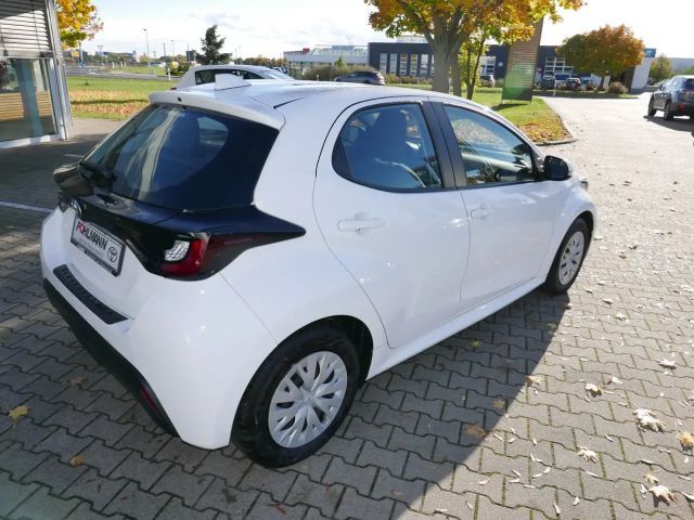 Toyota Yaris 1.0 VVT-i Comfort Hatchback