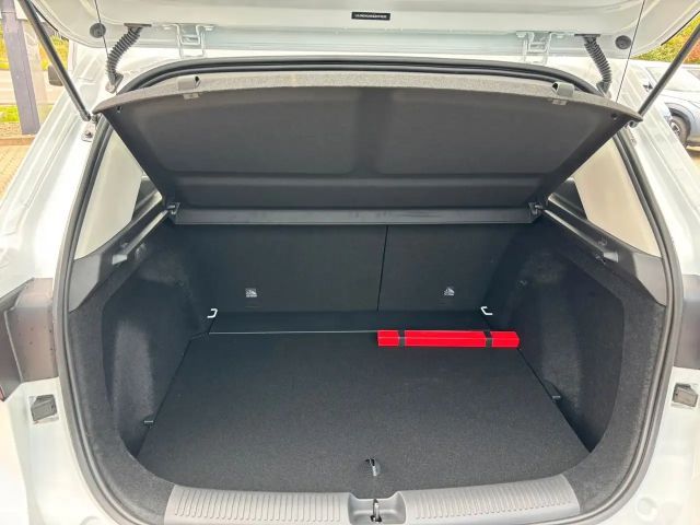 MG ZS Standard range