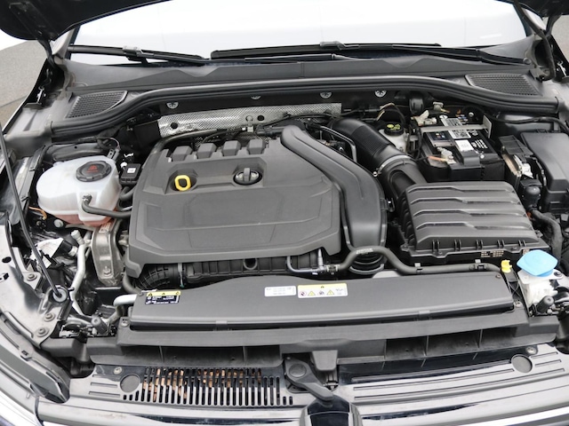 Volkswagen Golf 1.5 TSI Golf VIII Life