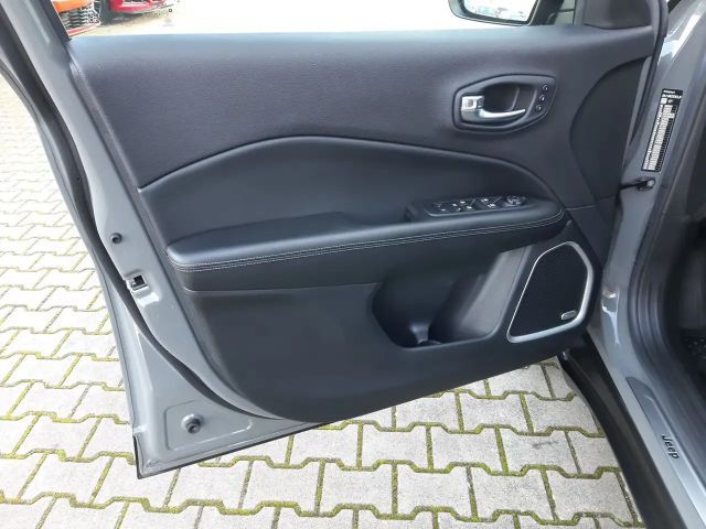 Jeep Compass PHEV S mit Park-Paket/Shzg.