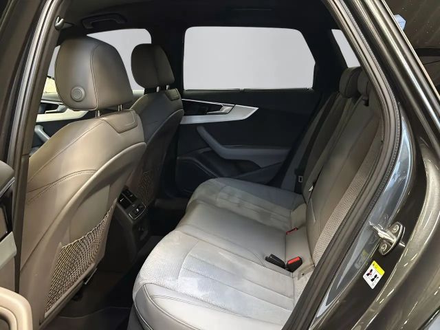 Audi A4 35 TFSI Competition S-Line S-Tronic