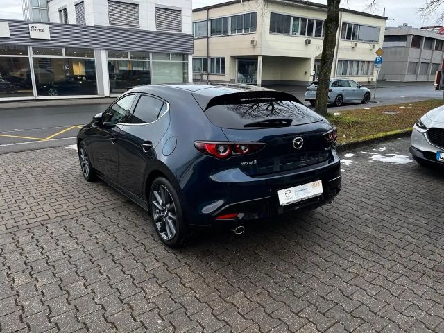Mazda 3 Exclusive-line
